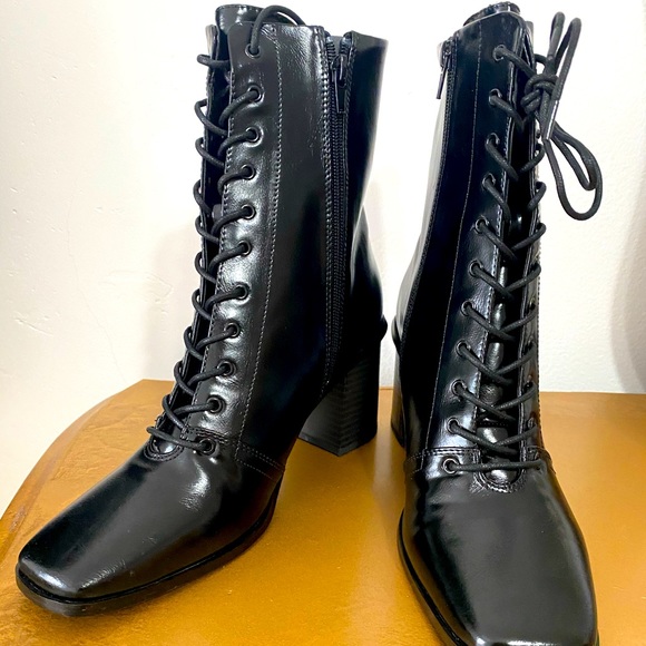 ASOS 70’s style ankle boot - Picture 1 of 7